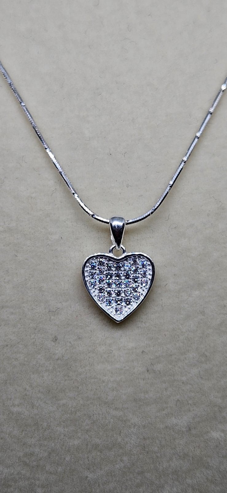 Corazón brillante en plata 925